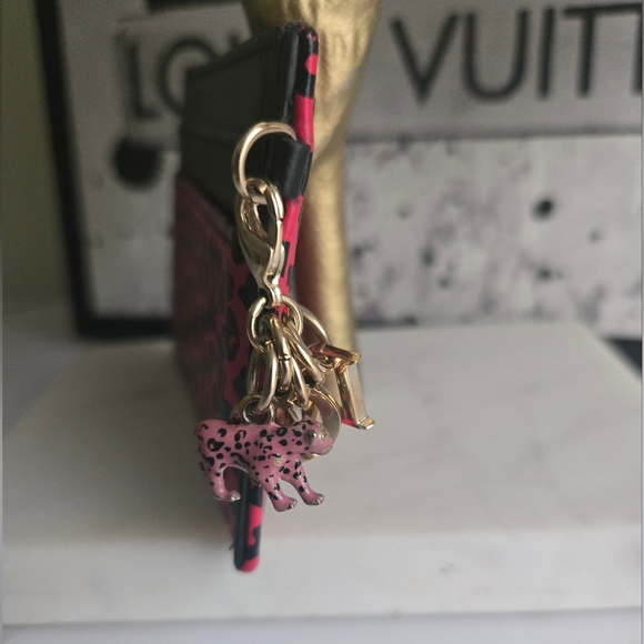 Dior LTD Diorissimo Lady Dior Freesia Leather Card Holder EUC - Picture 9 of 9